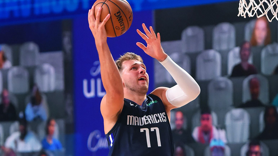 Buồn vì thất bại, nhưng Luka Doncic vẫn đi vào lịch sử NBA