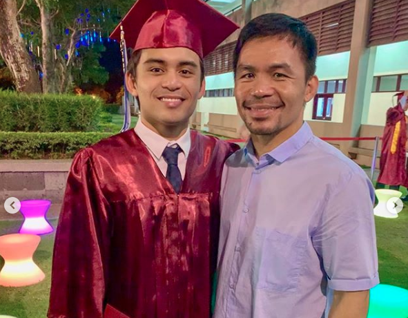 Manny Pacquiao chưa bao giờ khoe tiền, con trai ông làm thay điều đó
