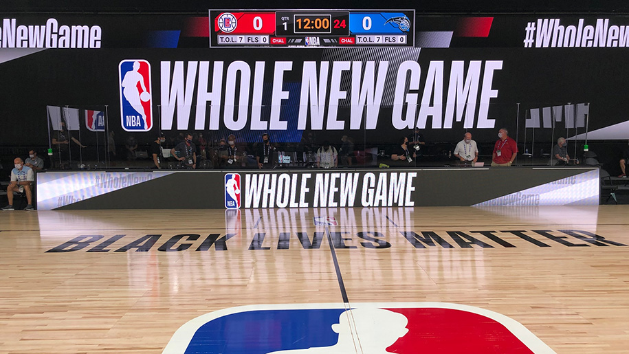 Hé lộ hình ảnh sân đấu chính thức của NBA tại Orlando