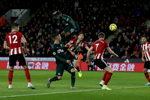 Trực tiếp Newcastle vs Sheffield: Hướng đến Top 5