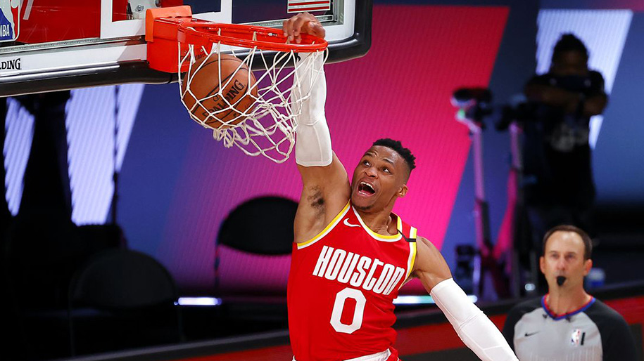 Nóng: Russell Westbrook chấn thương cơ đùi, chưa rõ khả năng đấu playoffs