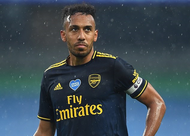 Arsenal tệ hại khó tin khi gặp Top 6 Ngoại hạng Anh 5 năm qua