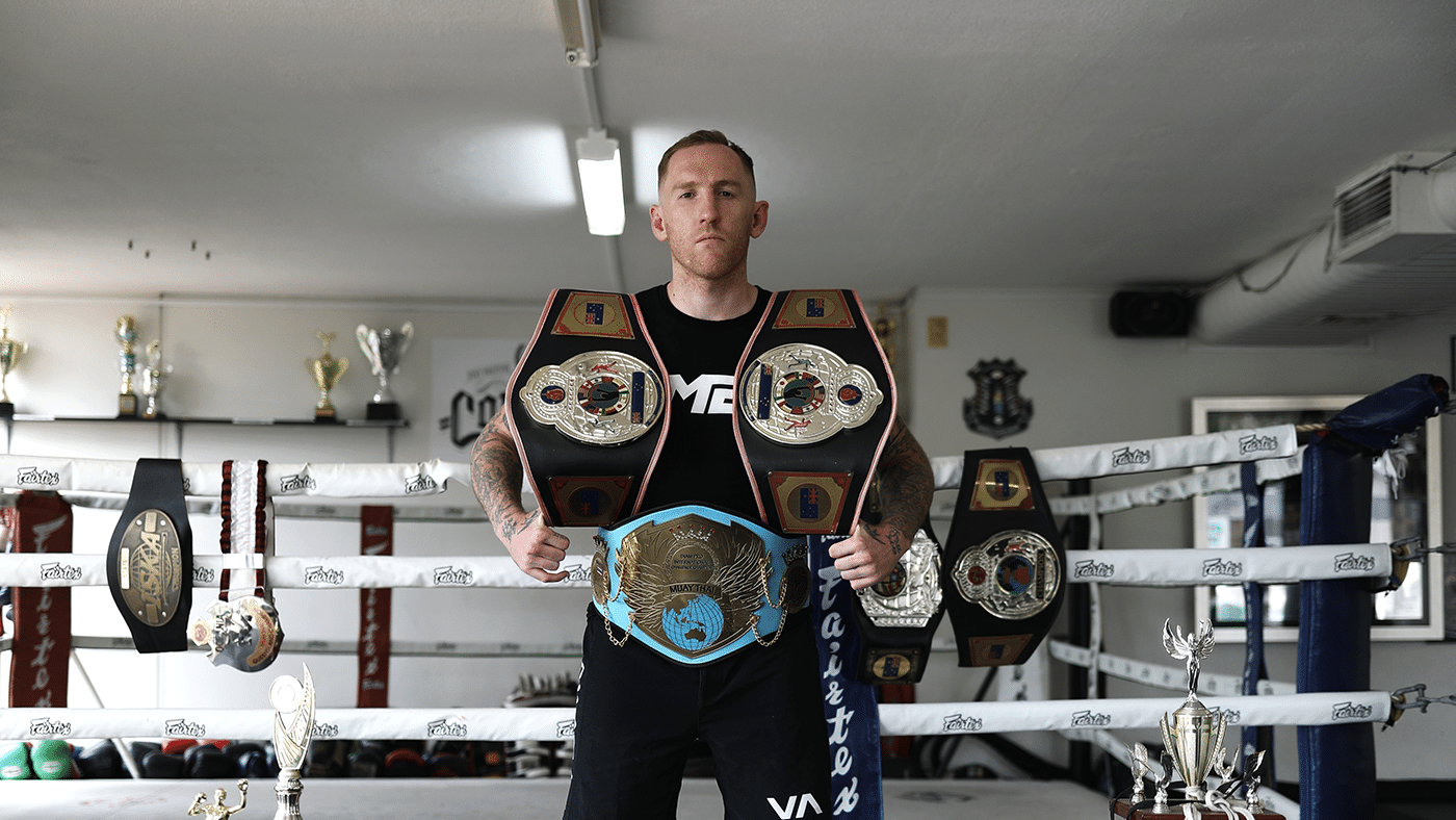 5 mẹo nhỏ từ nhà vô địch Kickboxing thế giới để cải thiện kĩ năng đánh đấm của bạn
