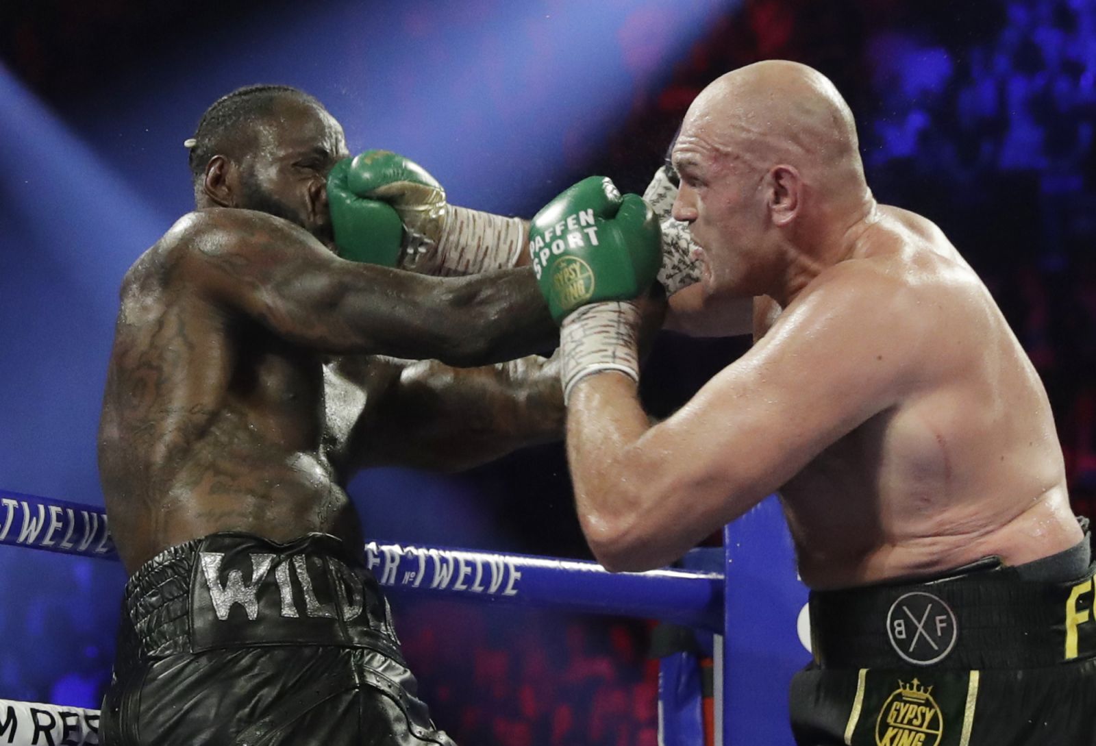 Lộ thông tin trận Fury vs Wilder III, nhà tổ chức muốn 20 nghìn khán giả bất kể COVID