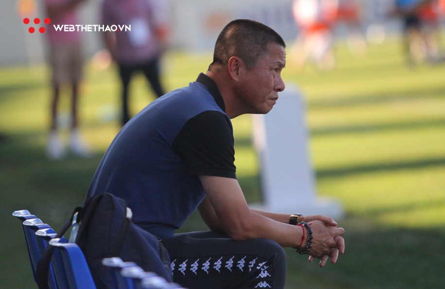 Hà Nội FC lo lắng cuộc đua vào nhóm 8 đội V.League 2020