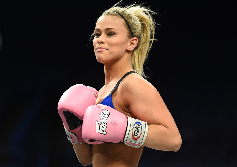 Bellator MMA hứng thú với mỹ nữ bị bỏ rơi từ UFC