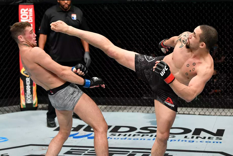 Phân tích: Cách Whittaker dùng 'vũ khí mới' để vượt qua Darren Till