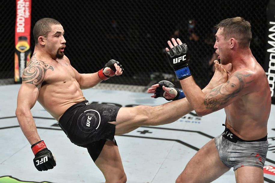 Gorilla nối tiếp Gorilla: Dana White ra thử thách khó với Whittaker