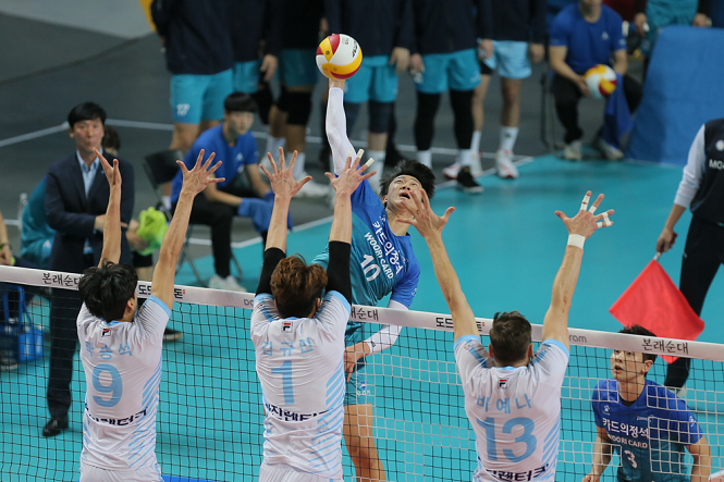 KOVO Cup 2020: Nội dung nam lộ diện 4 cái tên vào bán kết