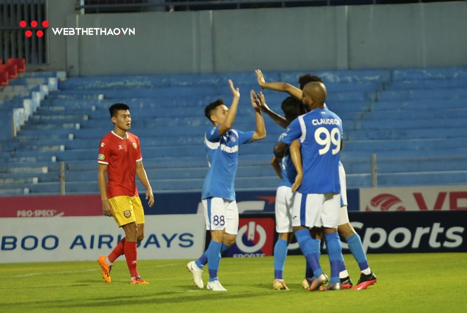 Cho mượn 3 trụ cột, Quảng Ninh vẫn đủ sức quật ngã Hà Tĩnh