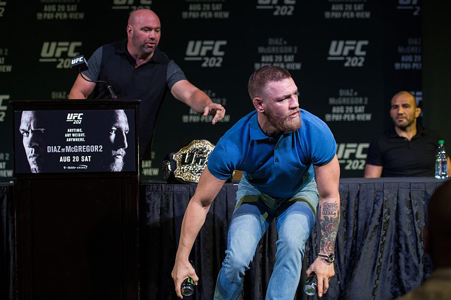 Dana White: ‘Rắc rối sẽ xảy ra nếu bạn có lối sống như Conor’