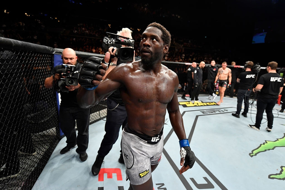 'Gorilla' Jared Cannonier sẵn sàng làm phương án phụ cho UFC 253