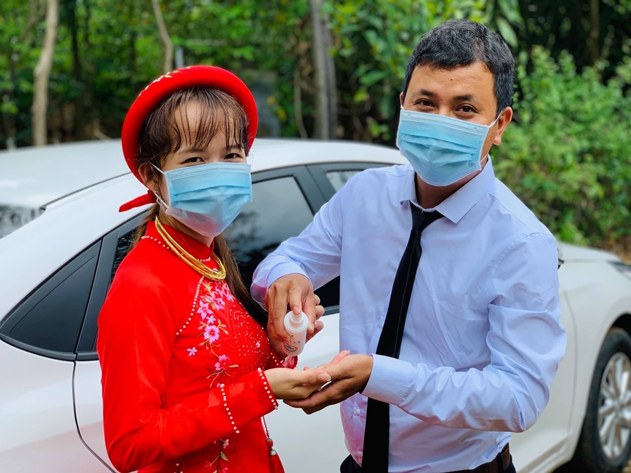 CĐV “ruột” Quảng Nam FC hoãn cưới hai lần vì COVID-19