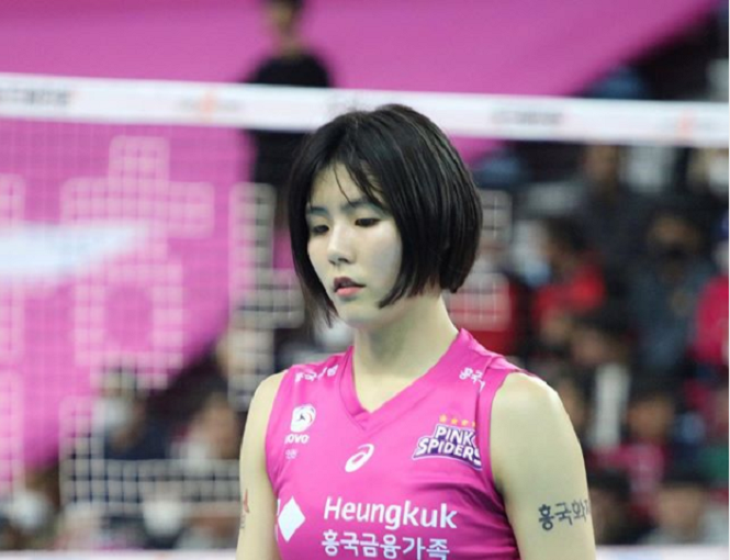 Lee Da Yeong: Sao xinh đẹp nhất KOVO Cup gặp chấn thương như thế nào?