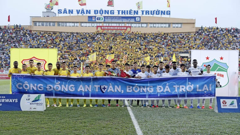 AFC: Chỉ 10.000 vé sân Thiên Trường để chống dịch COVID-19