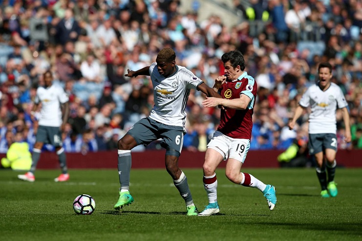 Lịch thi đấu vòng 1 Ngoại hạng Anh: Hoãn trận Burnley vs MU