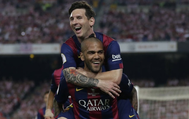 Dani Alves và Lionel Messi từng “ăn ý” đến mức nào?