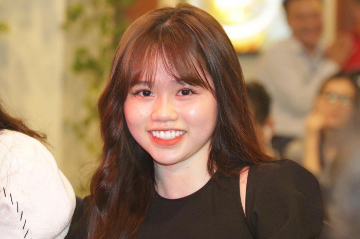 Bạn g&aacute;i Quang Hải nhắn gửi d&ograve;ng t&acirc;m trạng đầy ẩn &yacute;