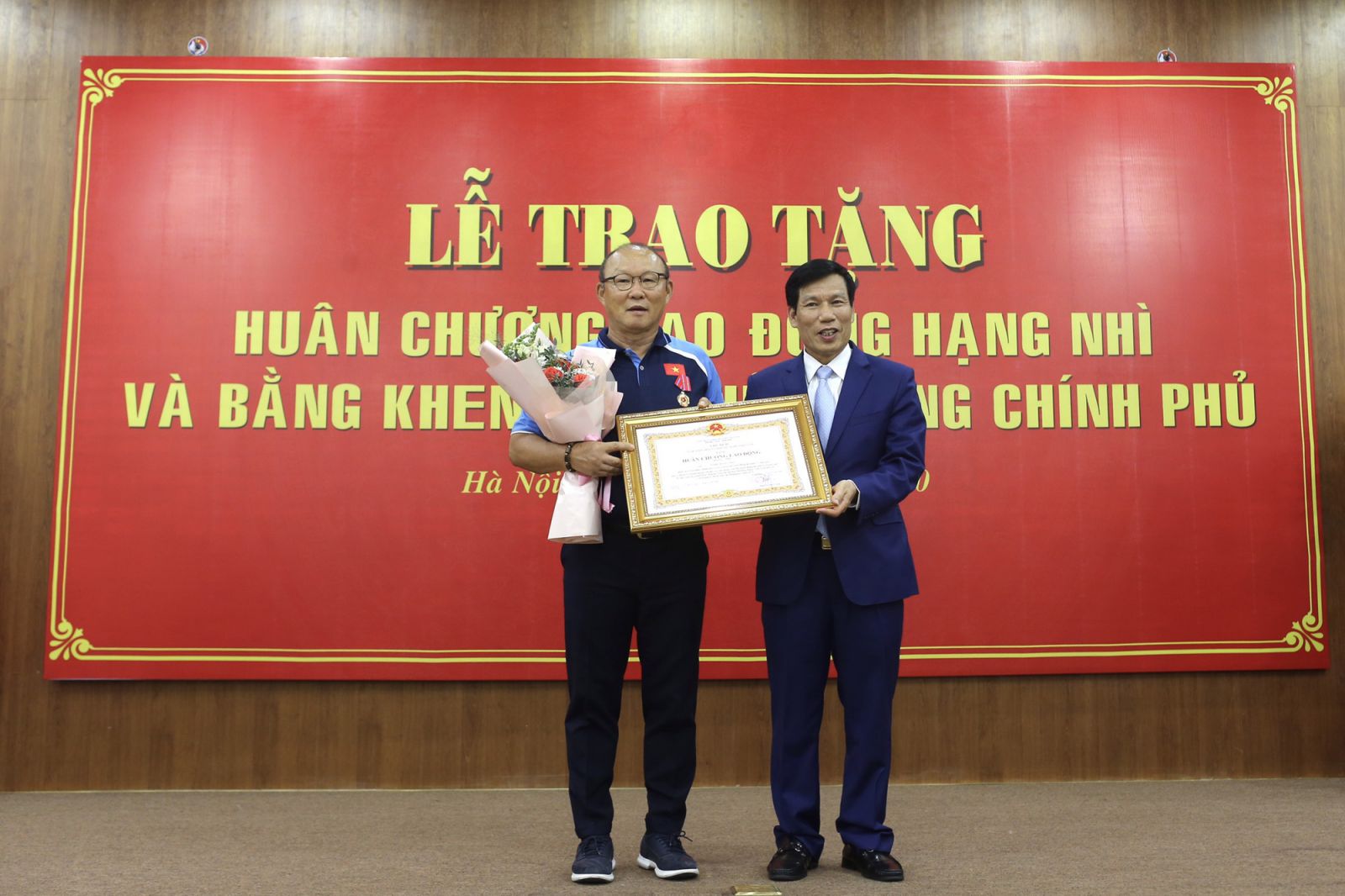 HLV Park Hang Seo được ghi nhận sau những đóng góp cho bóng đá Việt Nam