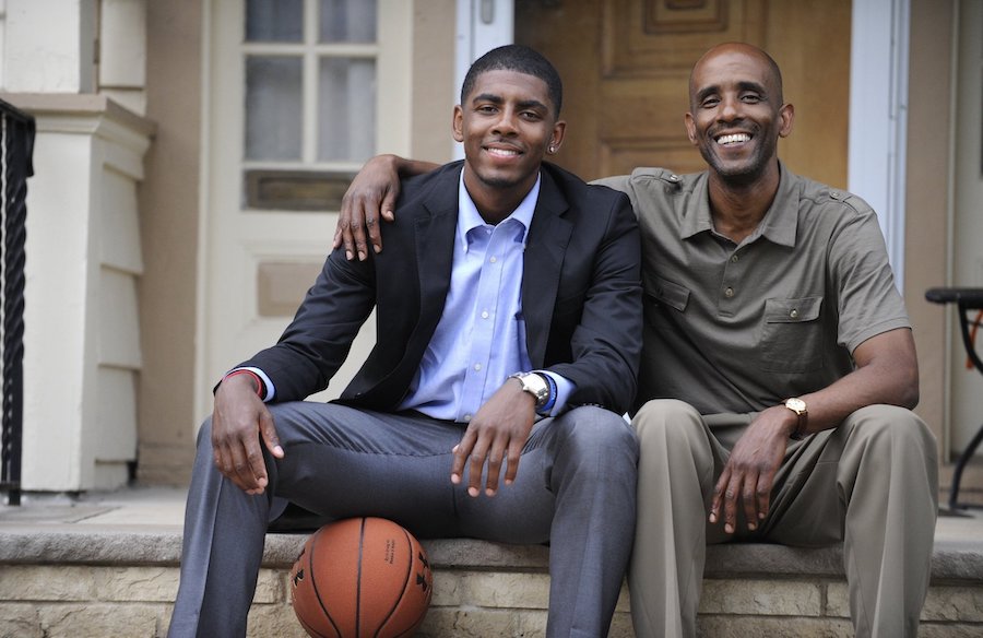 5 điều đặc biệt về Kyrie Irving: Thần đồng chơi bóng rổ từ... 1 tuổi?