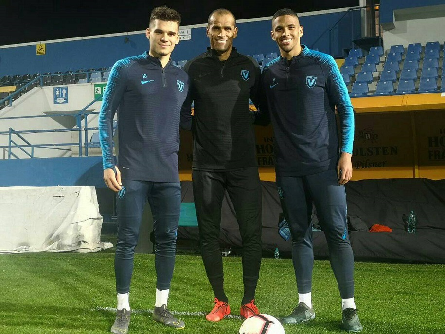 Con trai Rivaldo ch&ecirc; V.League dưới đẳng cấp Thai.League