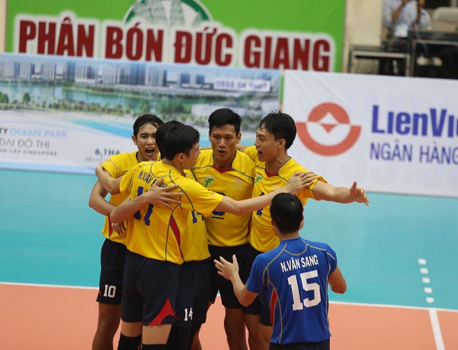 Bóng chuyền nam TPHCM xuất quân hướng đến chức vô địch thứ 3 liên tiếp