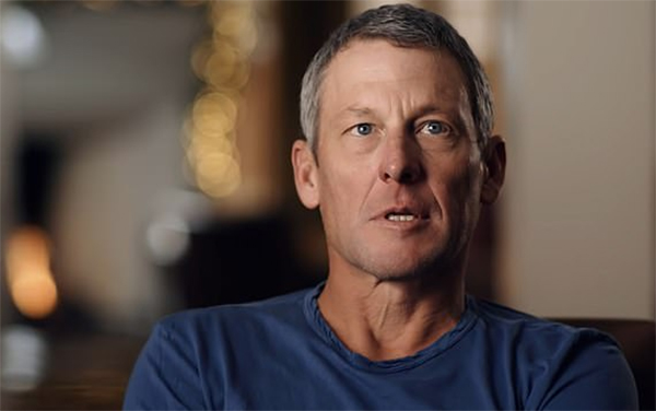 Lance Armstrong có thể lừa được toàn bộ thế giới xe đạp nếu đừng chia tay người đẹp này!