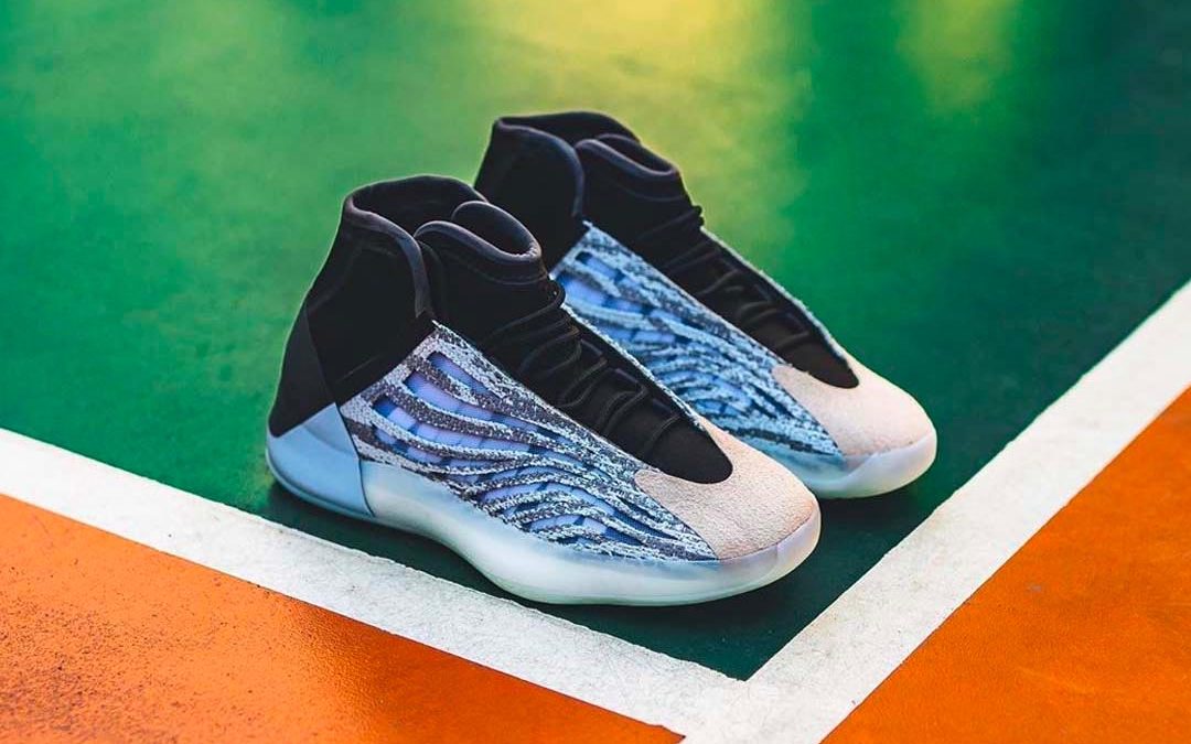 Adidas tái phát hành mẫu Yeezy bóng rổ đầu tiên