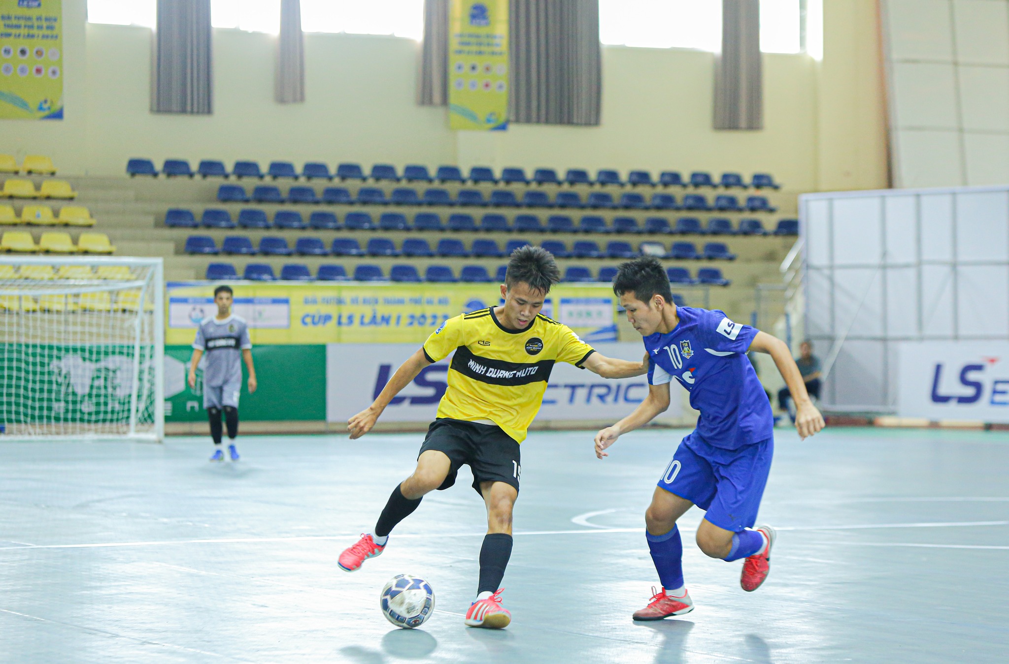 Minh Quang Auto FC tái đấu Trẻ Thái Sơn Bắc để tìm ra nhà vô địch giải futsal TP Hà Nội 2022