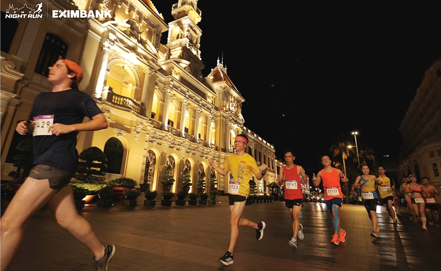 Khám phá “cung đường di sản” của giải chạy đêm Ho Chi Minh City Night Run Eximbank 2024