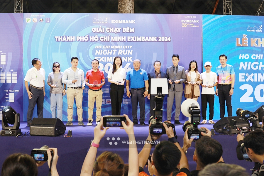 Ho Chi Minh City Night Run Eximbank 2024 khai mạc tưng bừng trước ngày đua