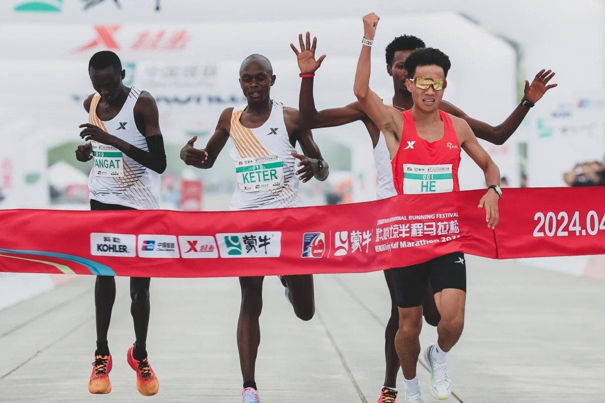 Giải chạy bán marathon Bắc Kinh 5 năm trước cũng bị nghi ngờ dàn xếp sau bê bối “nhường chức vô địch”?