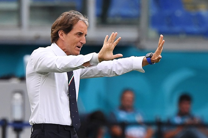 HLV Mancini vẫn khiêm tốn dù Italia toàn thắng tại EURO 2021 HLV Mancini vẫn khiêm tốn dù Italia toàn thắng tại EURO 2021