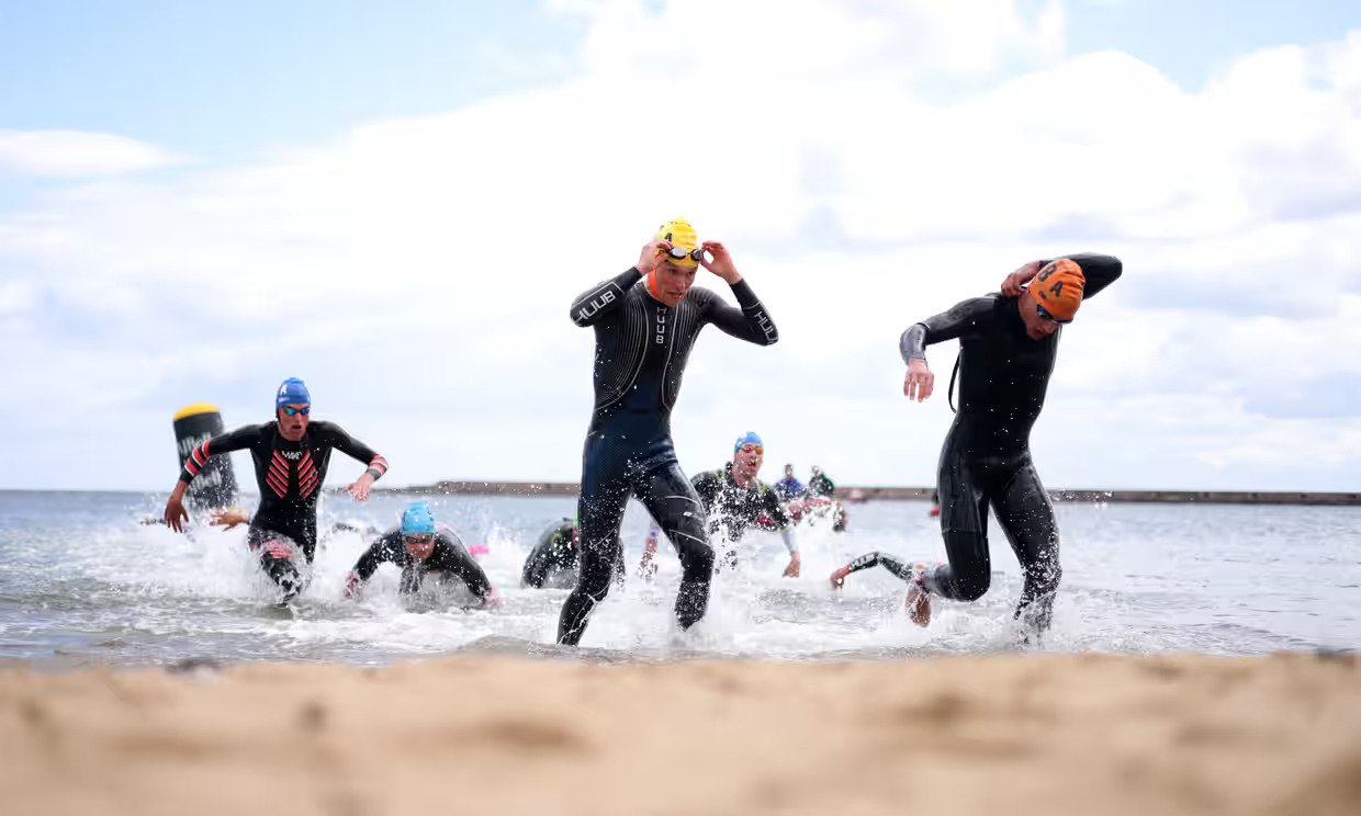 Kỳ lạ gần 60 VĐV bị ốm, tiêu chảy khi tham dự giải triathlon vô địch thế giới 2023 ở Anh