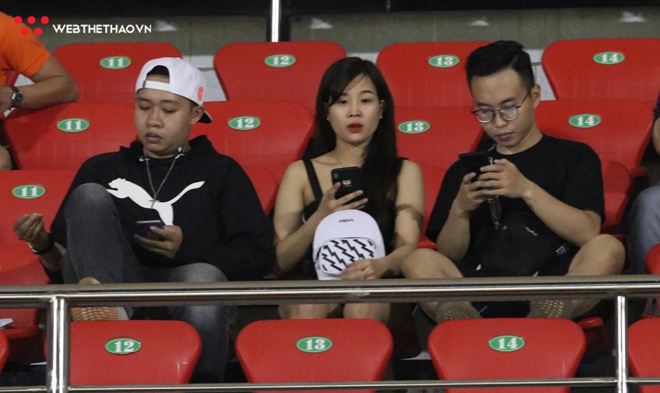 Bóng hồng rực rỡ trong ngày TP.HCM đánh bại CLB Nam Định để bay cao tại V.League 2019 Bóng hồng rực rỡ trong ngày TP.HCM đánh bại CLB Nam Định để bay cao tại V.League 2019