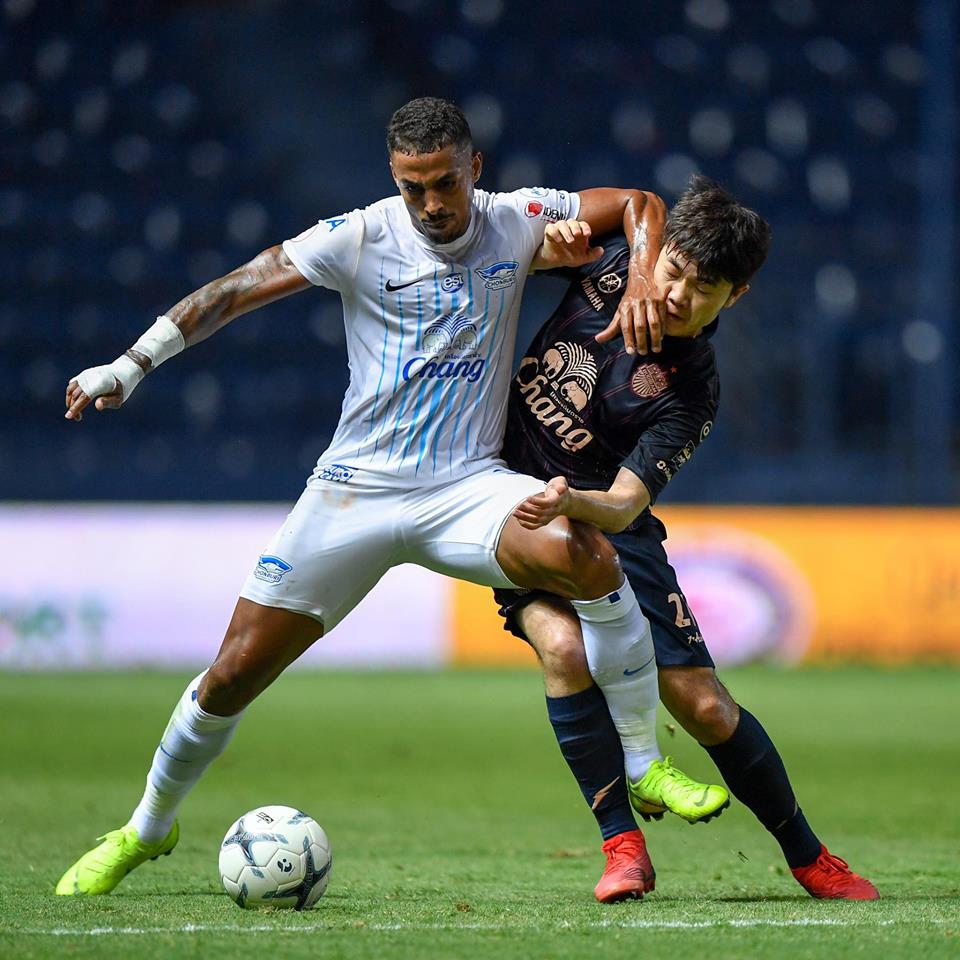 Xuân Trường trả lời độc quyền với Webthethao sau trận ra mắt Thai League