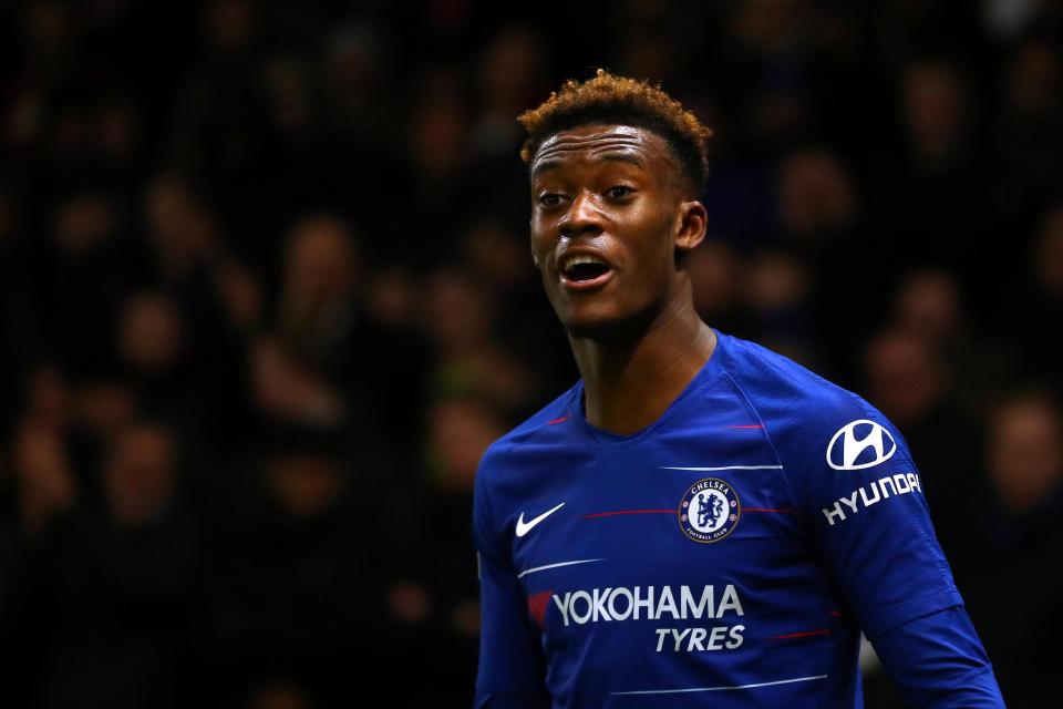 Tin bóng đá ngày 1/1: Man Utd bất ngờ nhắm cái tên lạ cho danh sách ứng cử viên HLV chính thức