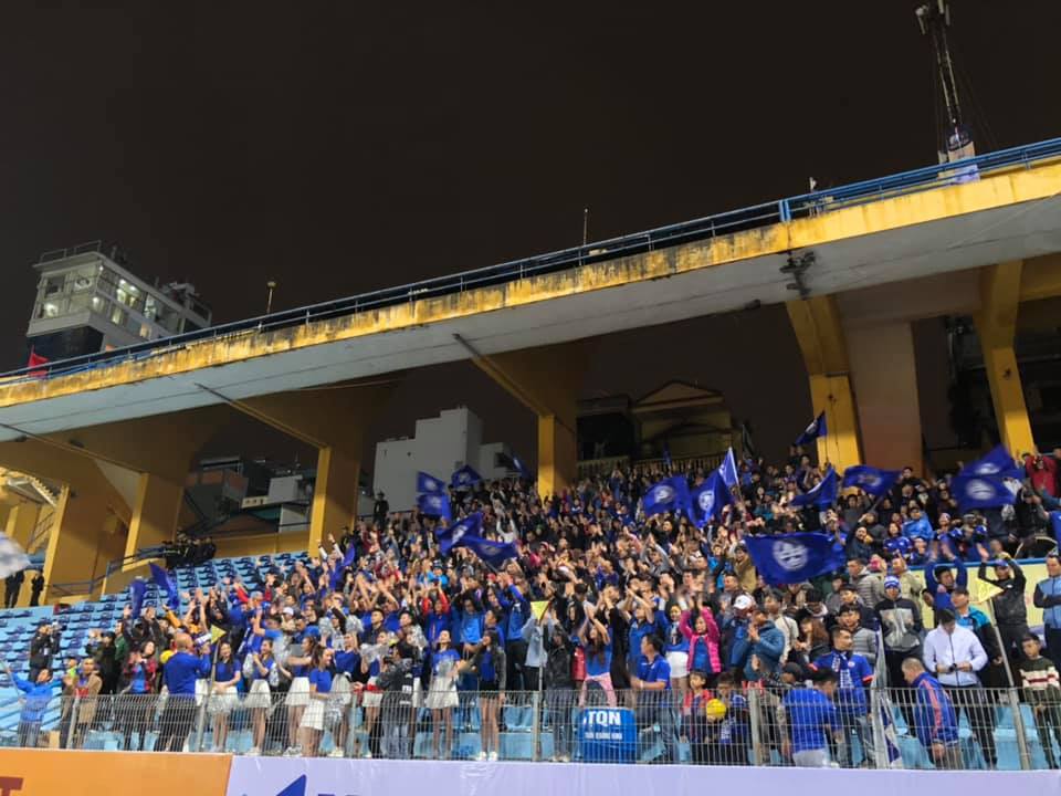 Bùi Tiến Dũng ngắm nhìn CLB Hà Nội đè bẹp Quảng Ninh ở trận ra quân V.League 2019