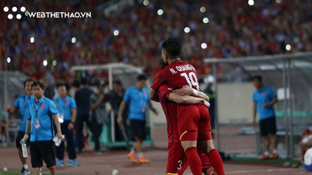 Việt Nam hạ đẹp Philippines, chạy đà hoàn hảo cho Asian Cup 2019