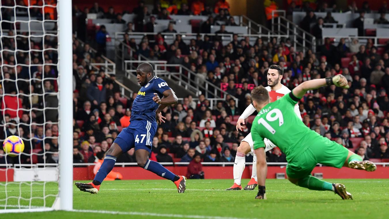 Kỷ lục của Xhaka, cái duyên của Lacazette - Ramsey, và những điểm nhấn khi Arsenal đánh bại Fulham