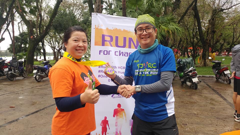 Runner 3 miền bất chấp thời tiết chạy 2019 km chào năm mới