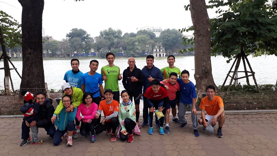 Runner 3 miền bất chấp thời tiết chạy 2019 km chào năm mới