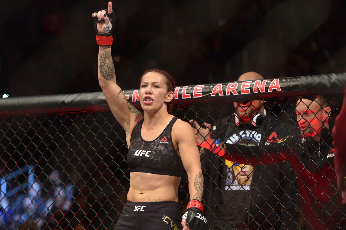 Cris Cyborg muốn tái đấu với Amanda  Nunes, Dana White "chắn đường" ngay lập tức