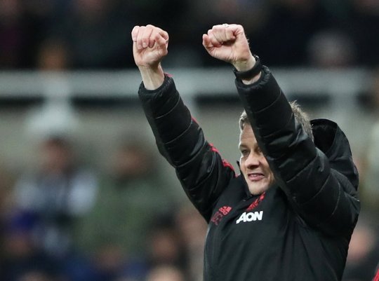 HLV Solskjaer đưa ra câu trả lời về việc sử dụng Lukaku hay Rashford đá cắm sau trận thắng Newcastle