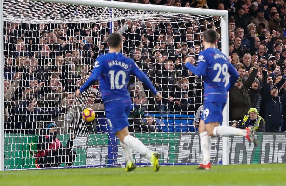 Willian chấn thương, sai lầm Pulisic, cột mốc của Fabregas và những điểm nhấn khi Chelsea bị Southampton cầm chân