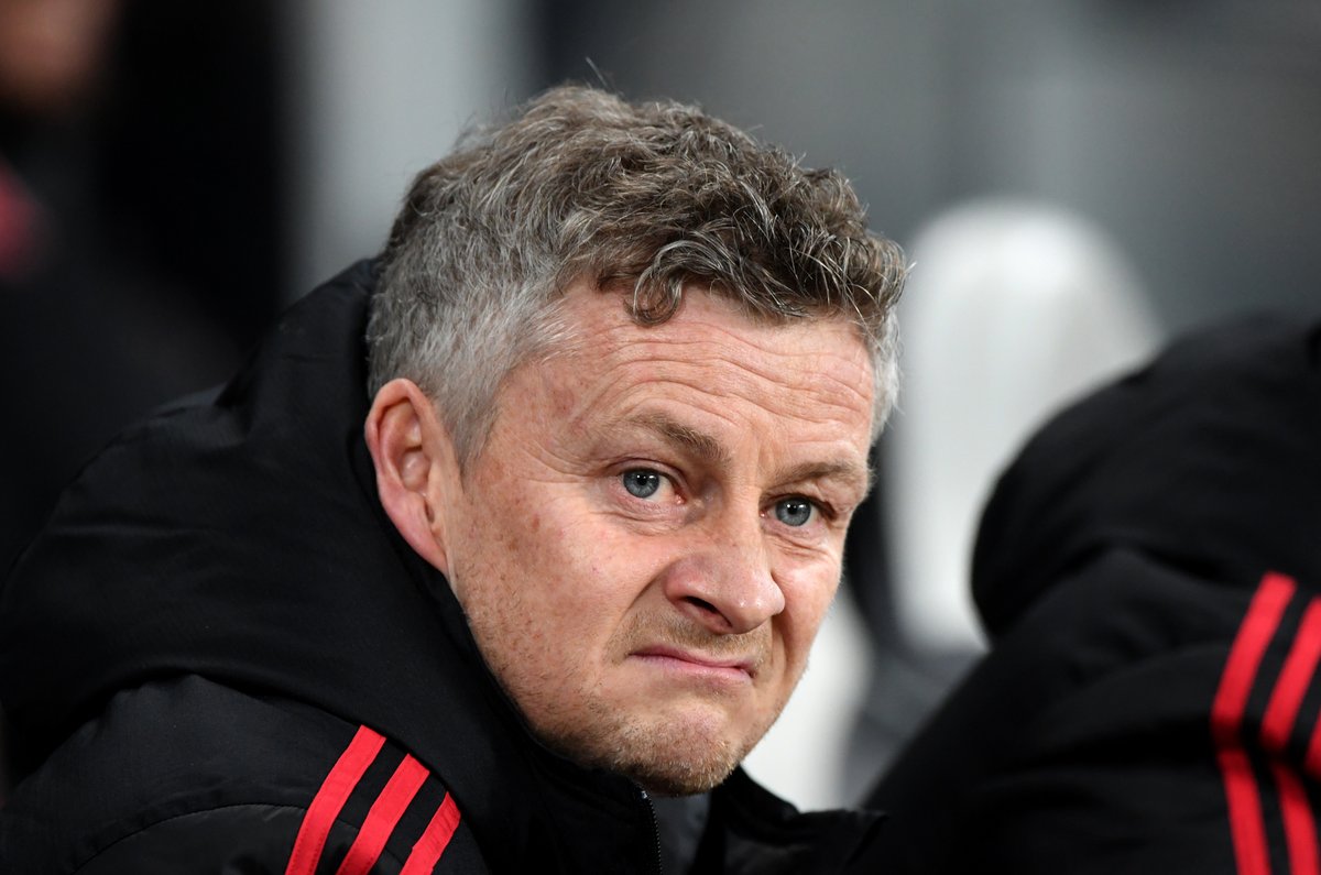 Solskjaer được đề nghị phải mua ngay một cầu thủ sau chiến thắng của MU trước Newcastle