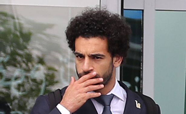Vì điều khoản đặc biệt, Barcelona nếu muốn mua Mohamed Salah cũng khó đạt mục đích