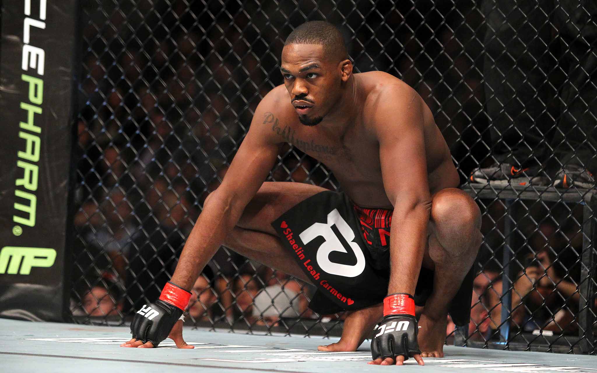 Huyền thoại Quyền Anh Roy Jones khen ngợi Jon Jones