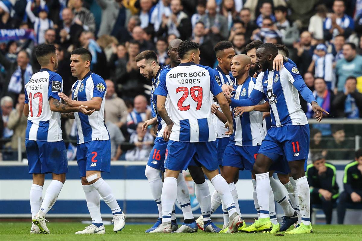 Tin bóng đá ngày 6/1: Liverpool tranh sao Porto với Real và Man Utd