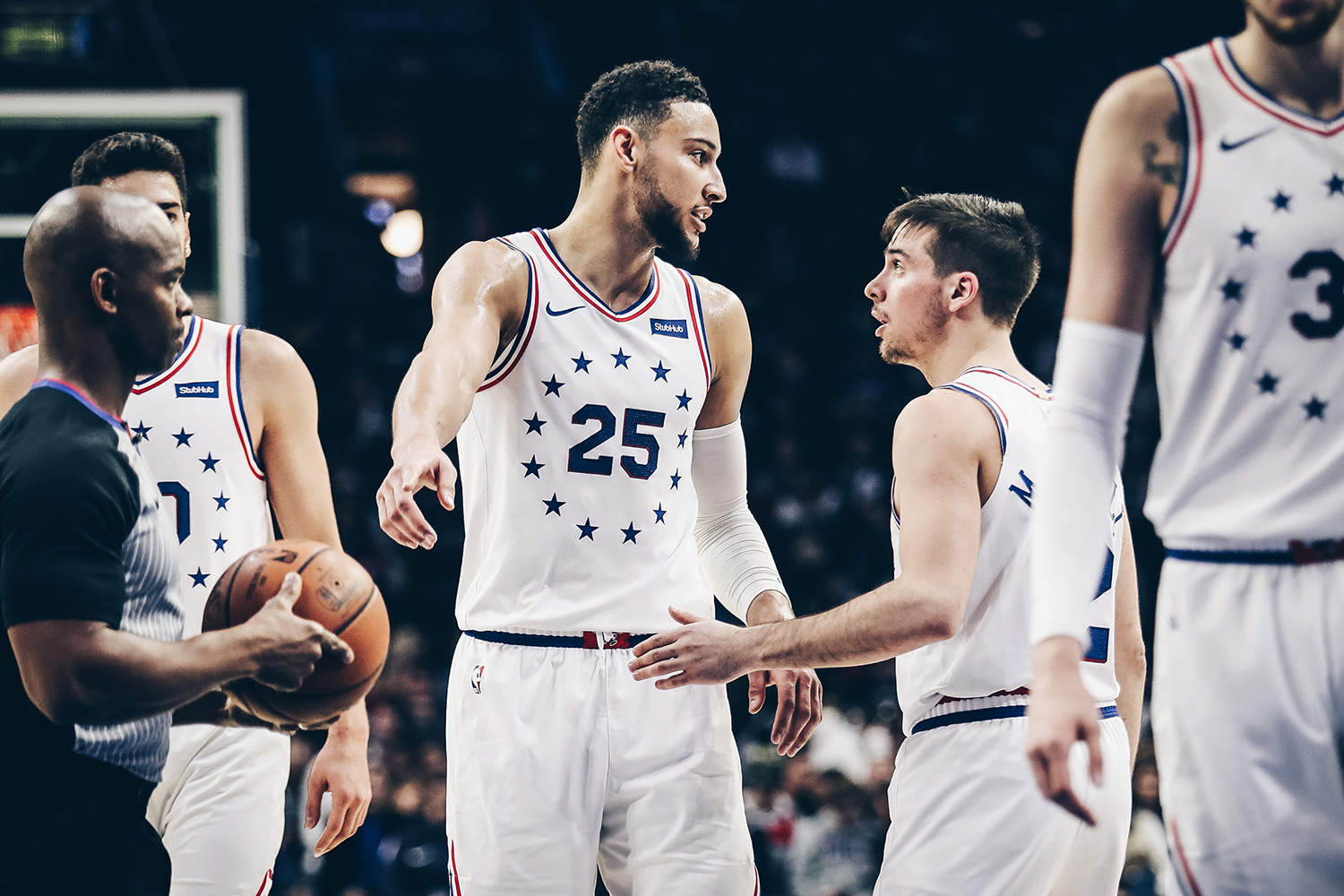 Hãy sẵn sàng cho cuộc đại cải cách của Philadelphia 76ers khi Ben Simmons đã bắt đầu ném